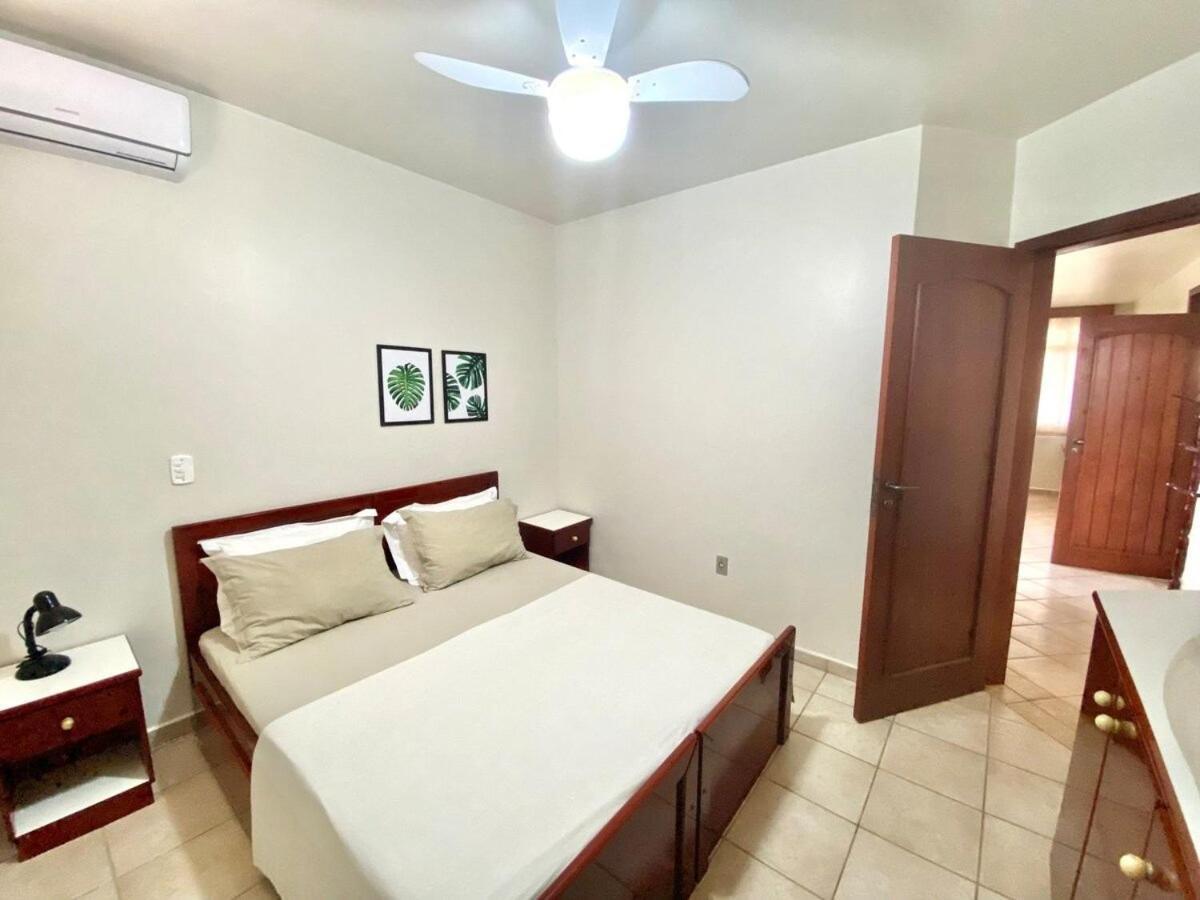 Residencial Barra Holiday home *
